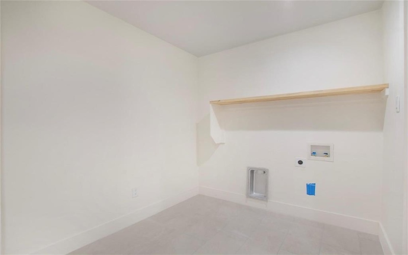 1129 Melrose Drive, Richardson, TX 75080, 4 Habitaciones Habitaciones , ,3 BañosBaños,Residential,En Venta,1129 Melrose Drive,0,21055826