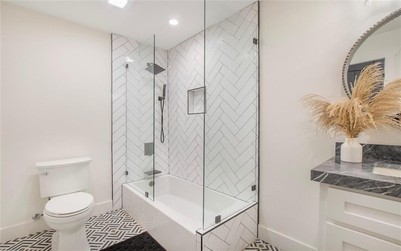 1129 Melrose Drive, Richardson, TX 75080, 4 Habitaciones Habitaciones , ,3 BañosBaños,Residential,En Venta,1129 Melrose Drive,0,21055826