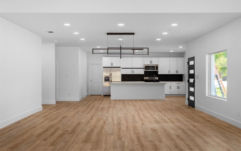 3501 Sleepy Water Road, Granbury, TX 76048, 3 Bedrooms Bedrooms, ,2 BathroomsBathrooms,Residential,For Sale,3501 Sleepy Water Road,0,21055191