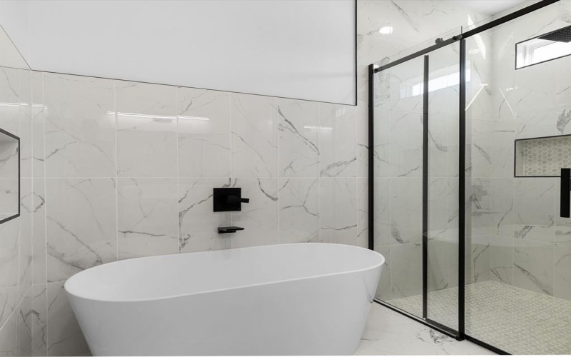 3501 Sleepy Water Road, Granbury, TX 76048, 3 Bedrooms Bedrooms, ,2 BathroomsBathrooms,Residential,For Sale,3501 Sleepy Water Road,0,21055191