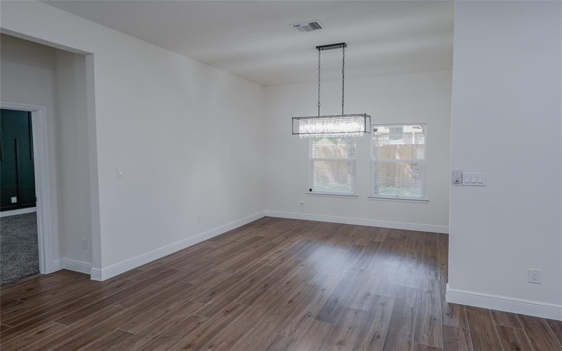 4507 Metropolitan Avenue, Dallas, TX 75210, 3 Bedrooms Bedrooms, ,2 BathroomsBathrooms,Residential,For Sale,4507 Metropolitan Avenue,0,21055261
