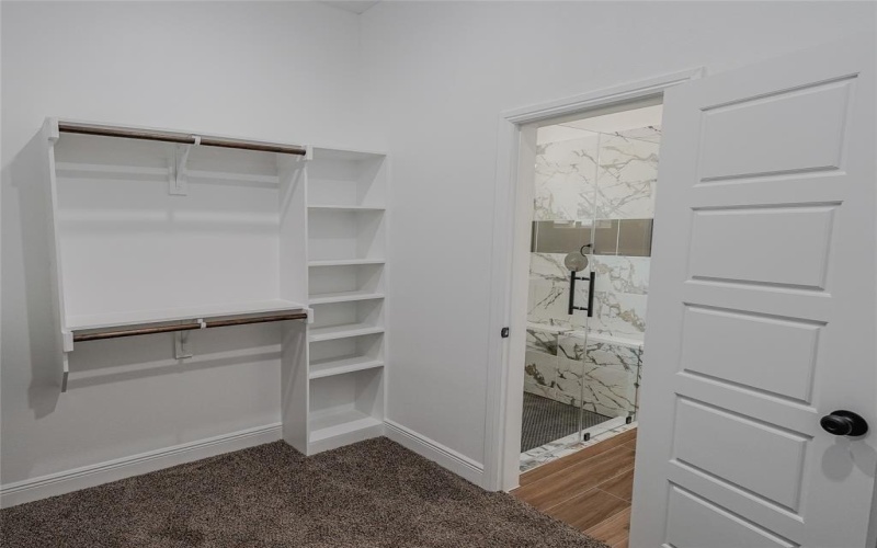 4507 Metropolitan Avenue, Dallas, TX 75210, 3 Bedrooms Bedrooms, ,2 BathroomsBathrooms,Residential,For Sale,4507 Metropolitan Avenue,0,21055261