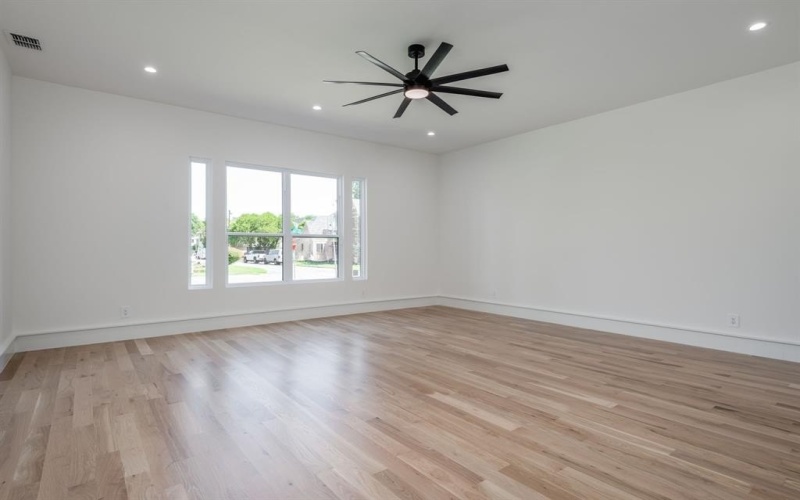 7503 Robin Road, Dallas, TX 75209, 4 Habitaciones Habitaciones , ,5 BañosBaños,Residential,En Venta,7503 Robin Road,0,21055491