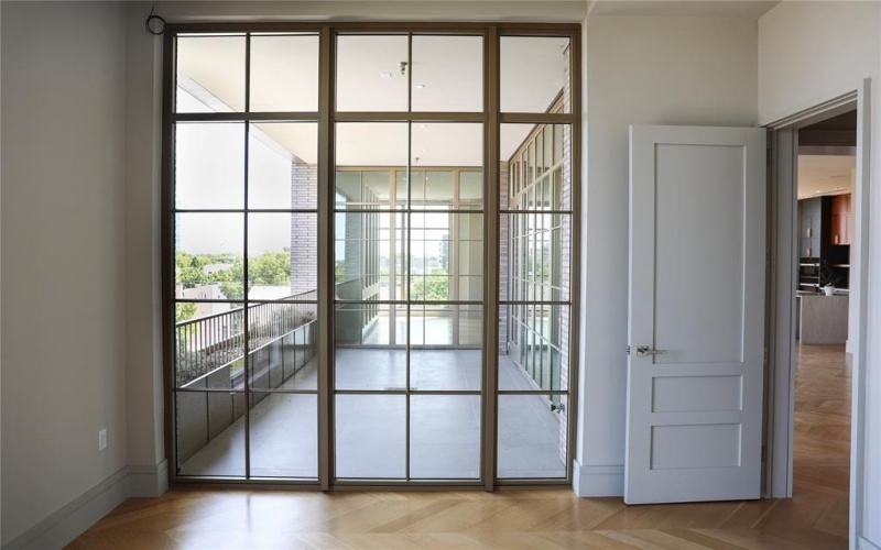 4205 Buena Vista Street #502, Dallas, TX 75205, 2 Bedrooms Bedrooms, ,2 BathroomsBathrooms,Residential,For Sale,4205 Buena Vista Street,0,21055560