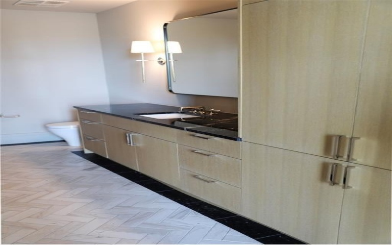 4205 Buena Vista Street #502, Dallas, TX 75205, 2 Bedrooms Bedrooms, ,2 BathroomsBathrooms,Residential,For Sale,4205 Buena Vista Street,0,21055560