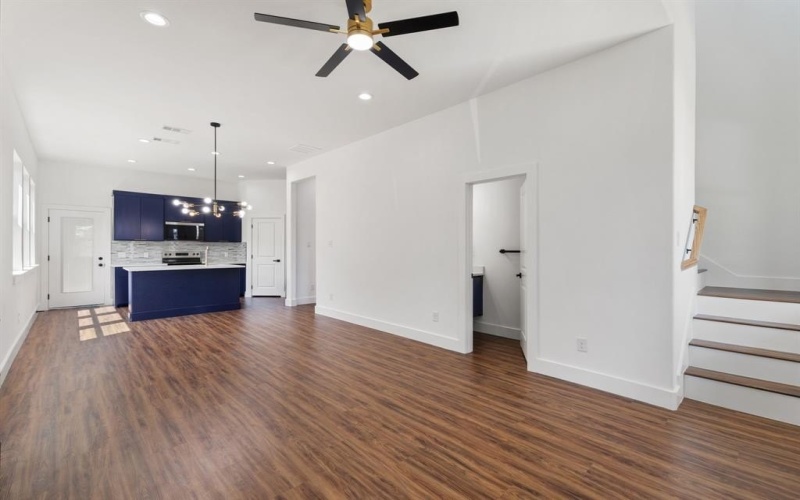 4723 Barry Avenue, Dallas, TX 75223, 4 Habitaciones Habitaciones , ,2 BañosBaños,Residential,En Venta,4723 Barry Avenue,0,21055871