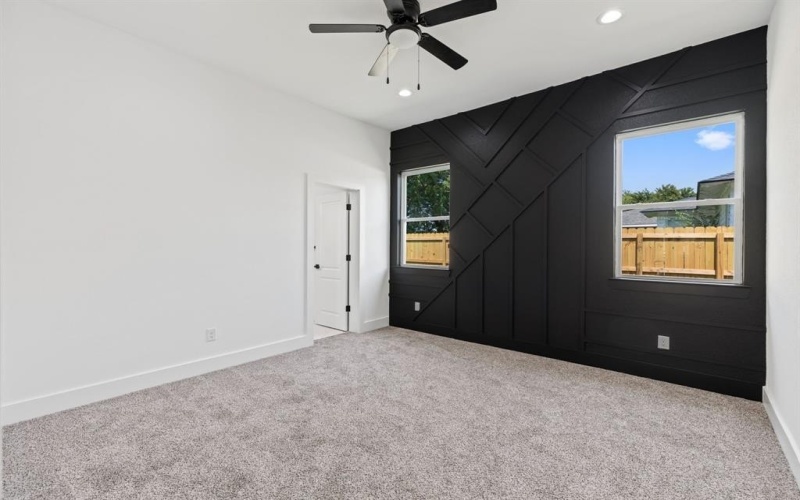 4723 Barry Avenue, Dallas, TX 75223, 4 Habitaciones Habitaciones , ,2 BañosBaños,Residential,En Venta,4723 Barry Avenue,0,21055871