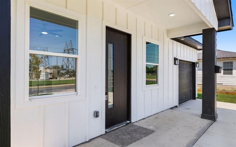 4723 Barry Avenue, Dallas, TX 75223, 4 Habitaciones Habitaciones , ,2 BañosBaños,Residential,En Venta,4723 Barry Avenue,0,21055871