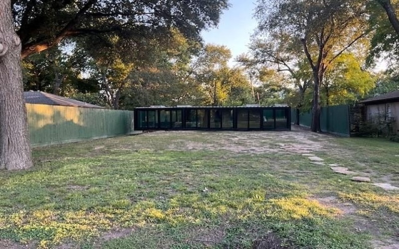 3776 Shorecrest Drive, Dallas, TX 75209, 1 Bedroom Bedrooms, ,1 BathroomBathrooms,Residential,For Sale,3776 Shorecrest Drive,0,21055999