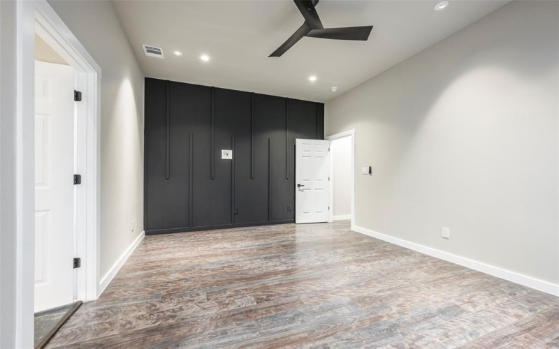 2514 Marburg Street, Dallas, TX 75215, 4 Habitaciones Habitaciones , ,3 BañosBaños,Residential,En Venta,2514 Marburg Street,0,21056012
