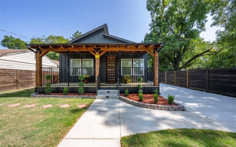 2514 Marburg Street, Dallas, TX 75215, 4 Habitaciones Habitaciones , ,3 BañosBaños,Residential,En Venta,2514 Marburg Street,0,21056012