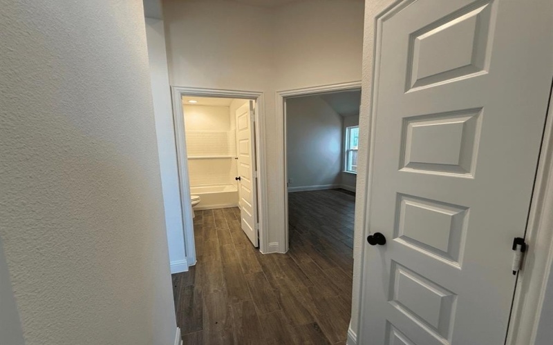 5005 Meadow Vista Lane, Fort Worth, TX 76036, 3 Bedrooms Bedrooms, ,2 BathroomsBathrooms,Residential,For Sale,5005 Meadow Vista Lane,0,21056910