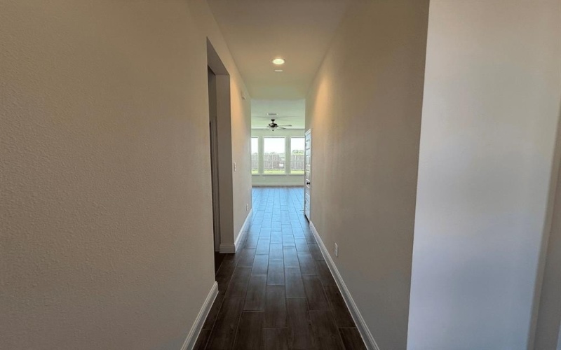 5005 Meadow Vista Lane, Fort Worth, TX 76036, 3 Bedrooms Bedrooms, ,2 BathroomsBathrooms,Residential,For Sale,5005 Meadow Vista Lane,0,21056910