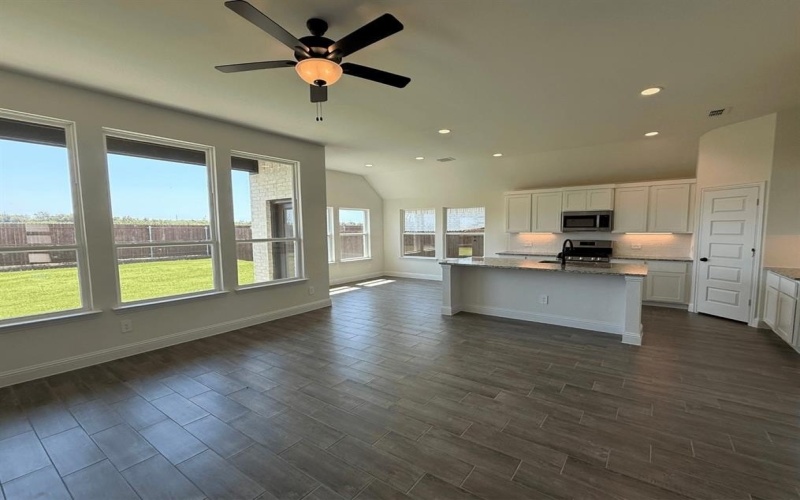 5005 Meadow Vista Lane, Fort Worth, TX 76036, 3 Bedrooms Bedrooms, ,2 BathroomsBathrooms,Residential,For Sale,5005 Meadow Vista Lane,0,21056910