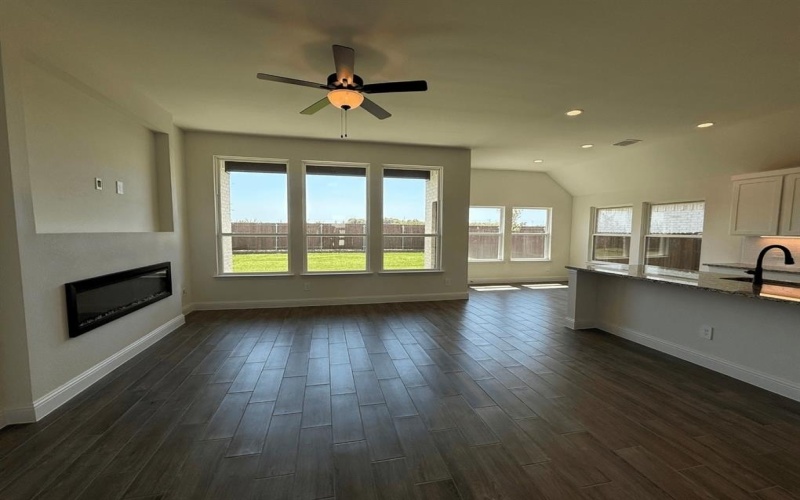 5005 Meadow Vista Lane, Fort Worth, TX 76036, 3 Bedrooms Bedrooms, ,2 BathroomsBathrooms,Residential,For Sale,5005 Meadow Vista Lane,0,21056910