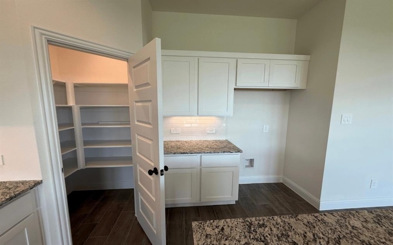 5005 Meadow Vista Lane, Fort Worth, TX 76036, 3 Bedrooms Bedrooms, ,2 BathroomsBathrooms,Residential,For Sale,5005 Meadow Vista Lane,0,21056910