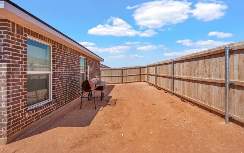 2206 High Country Cr, Midland, TX 79705, 3 Habitaciones Habitaciones , ,2 BañosBaños,Residential,En Venta,2206 High Country Cr,0,50085240