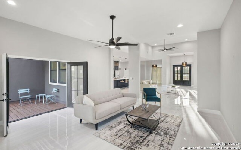 643 Mystic parkway, Spring Branch, TX 78070, 4 Habitaciones Habitaciones , ,5 BañosBaños,Residential,En Venta,643 Mystic parkway,0,1906819