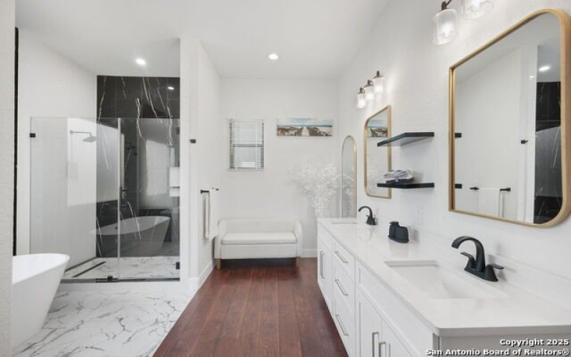 643 Mystic parkway, Spring Branch, TX 78070, 4 Habitaciones Habitaciones , ,5 BañosBaños,Residential,En Venta,643 Mystic parkway,0,1906819