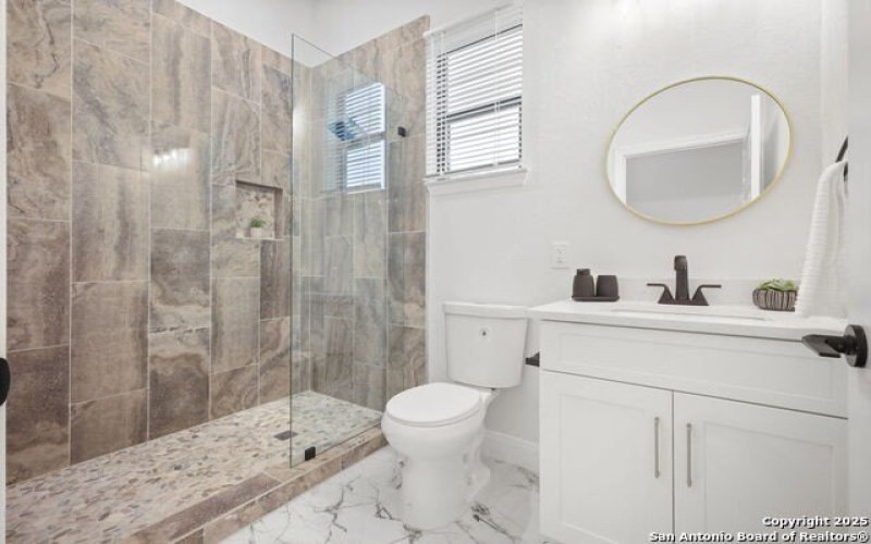 643 Mystic parkway, Spring Branch, TX 78070, 4 Habitaciones Habitaciones , ,5 BañosBaños,Residential,En Venta,643 Mystic parkway,0,1906819