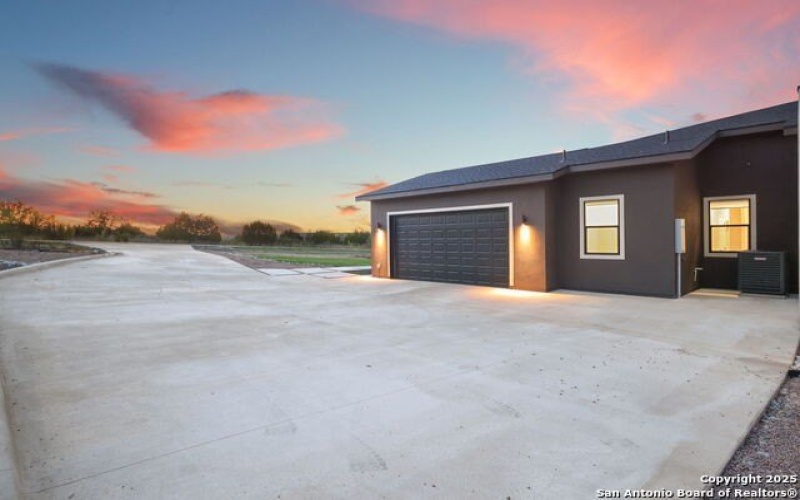 643 Mystic parkway, Spring Branch, TX 78070, 4 Habitaciones Habitaciones , ,5 BañosBaños,Residential,En Venta,643 Mystic parkway,0,1906819