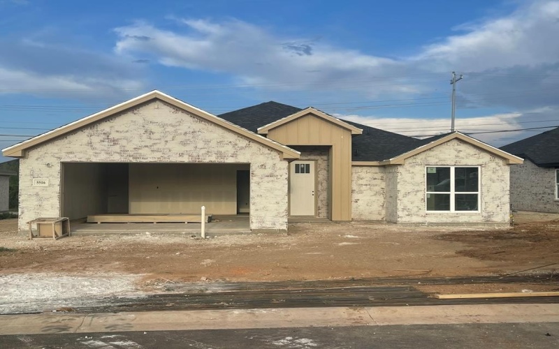 5516 Slayde St, San Angelo, TX 76904, 3 Bedrooms Bedrooms, ,2 BathroomsBathrooms,Residential,For Sale,5516 Slayde St,0,128993