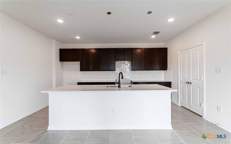 417 Tim's Way, Seguin, TX 78155, 4 Habitaciones Habitaciones , ,2 BañosBaños,Residential,En Venta,417 Tim's Way,0,592334
