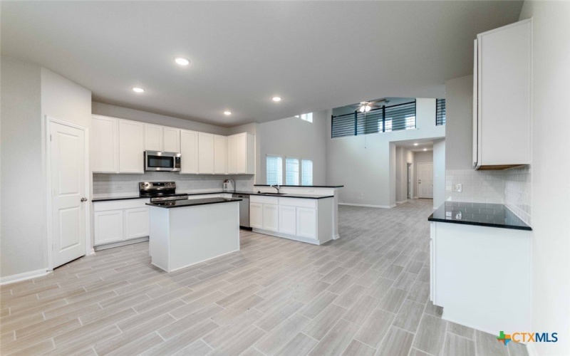 428 Tims Way, Seguin, TX 78155, 4 Bedrooms Bedrooms, ,2 BathroomsBathrooms,Residential,For Sale,428 Tims Way,0,592295