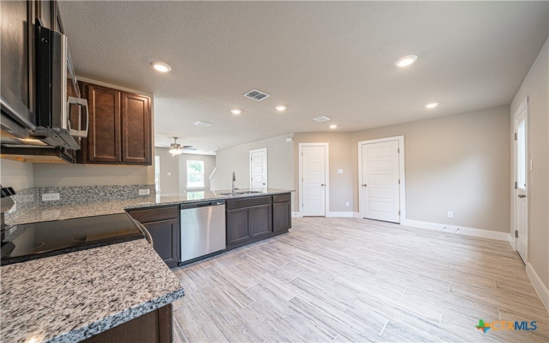 326 Mar Hill Circle, Seguin, TX 78155, 3 Bedrooms Bedrooms, ,2 BathroomsBathrooms,Residential,For Sale,326 Mar Hill Circle,0,592332