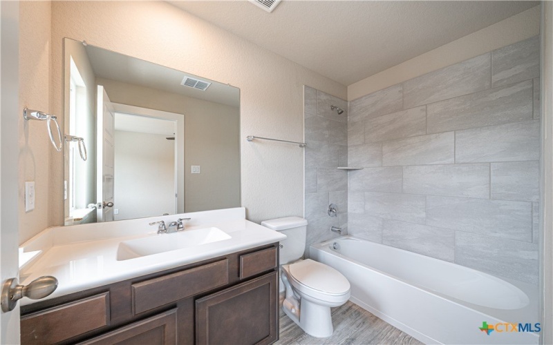 326 Mar Hill Circle, Seguin, TX 78155, 3 Bedrooms Bedrooms, ,2 BathroomsBathrooms,Residential,For Sale,326 Mar Hill Circle,0,592332