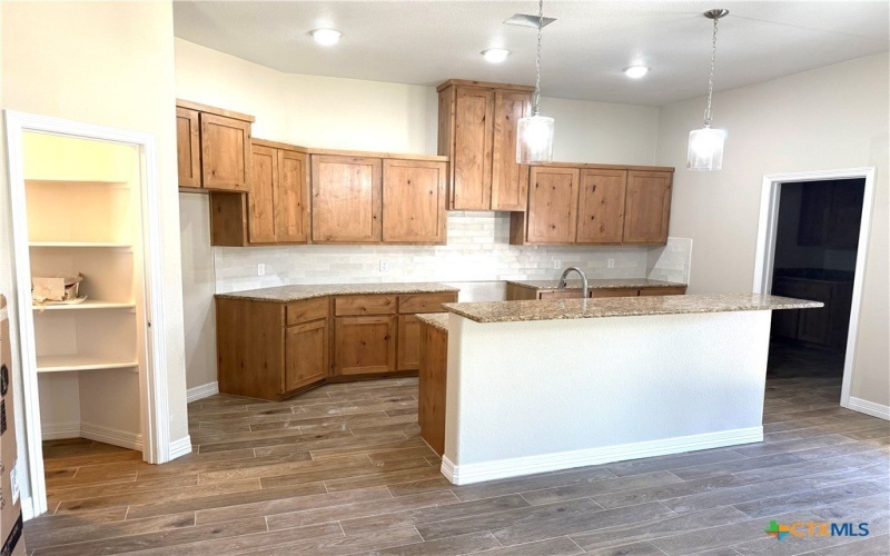 3214 Digby Drive, Belton, TX 76513, 4 Bedrooms Bedrooms, ,3 BathroomsBathrooms,Residential,For Sale,3214 Digby Drive,0,592372