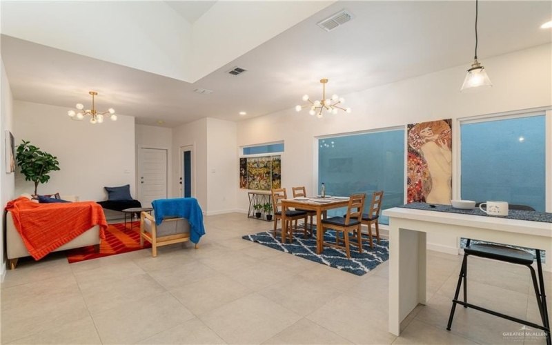 2629 Warbler Avenue, McAllen, TX 78504, 3 Habitaciones Habitaciones , ,2 BañosBaños,Residential,En Venta,2629 Warbler Avenue,0,480718