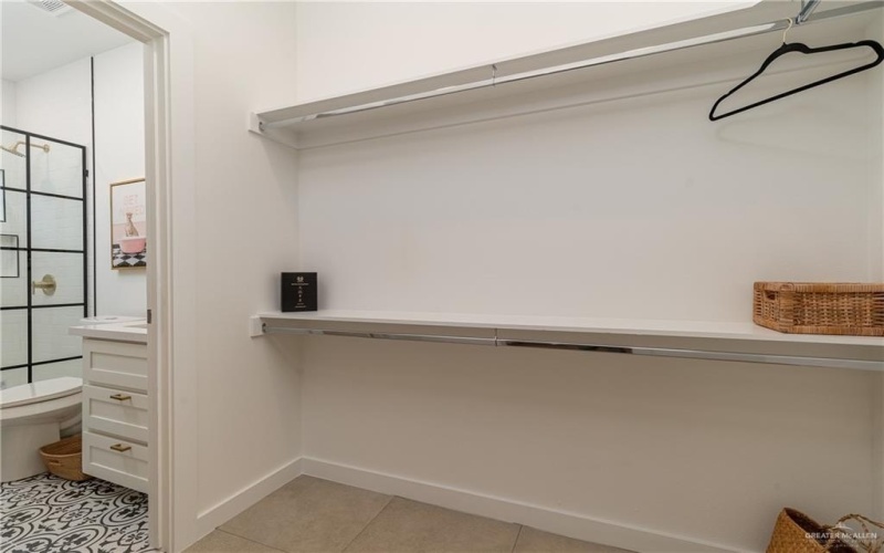 2629 Warbler Avenue, McAllen, TX 78504, 3 Habitaciones Habitaciones , ,2 BañosBaños,Residential,En Venta,2629 Warbler Avenue,0,480718