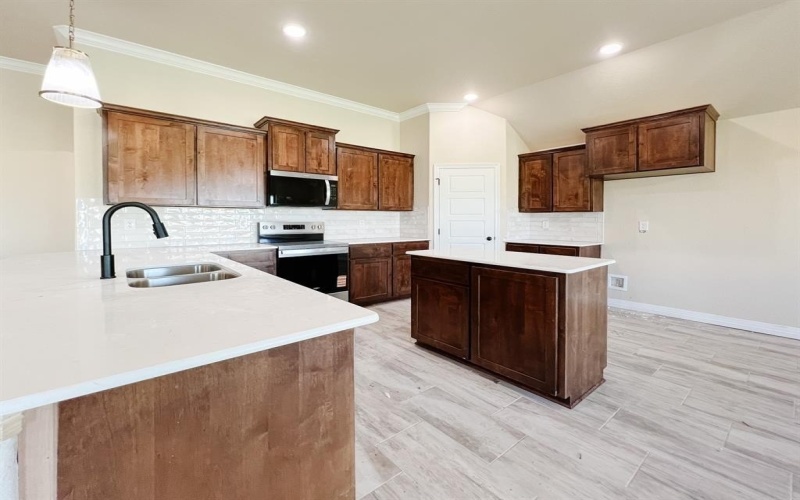 1312 Promised Land, Hewitt, TX 76643, 4 Habitaciones Habitaciones , ,2 BañosBaños,Residential,En Venta,1312 Promised Land,0,21016197