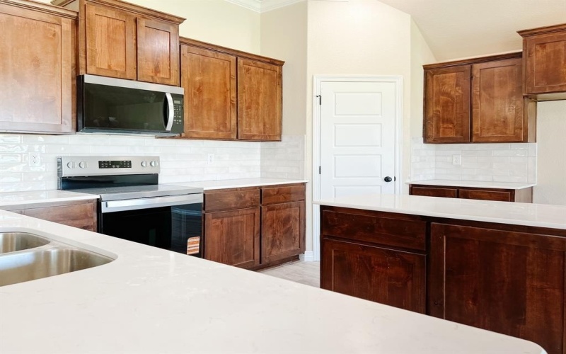 1312 Promised Land, Hewitt, TX 76643, 4 Habitaciones Habitaciones , ,2 BañosBaños,Residential,En Venta,1312 Promised Land,0,21016197