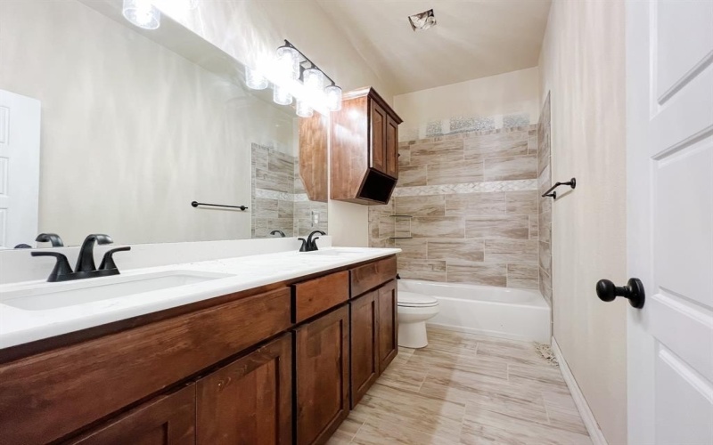 1312 Promised Land, Hewitt, TX 76643, 4 Habitaciones Habitaciones , ,2 BañosBaños,Residential,En Venta,1312 Promised Land,0,21016197