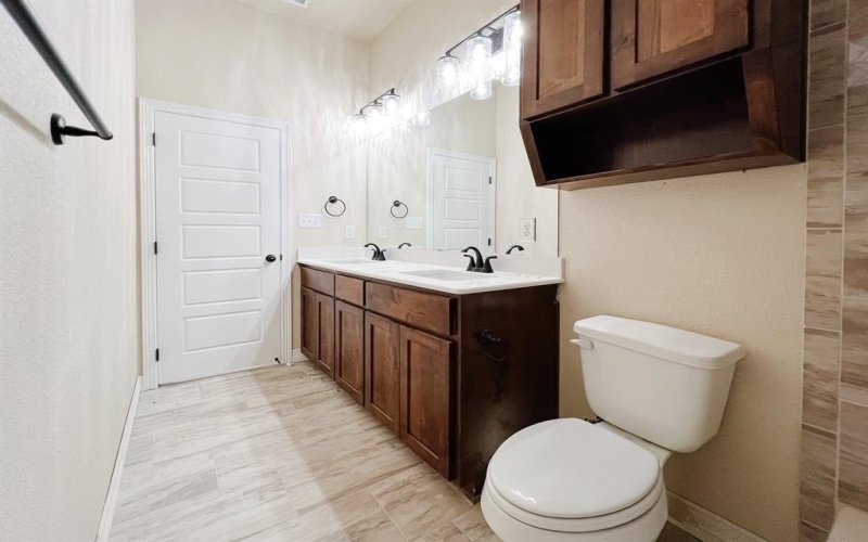 1312 Promised Land, Hewitt, TX 76643, 4 Habitaciones Habitaciones , ,2 BañosBaños,Residential,En Venta,1312 Promised Land,0,21016197