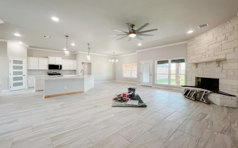 1013 Dillinger Road, Hewitt, TX 76643, 4 Habitaciones Habitaciones , ,2 BañosBaños,Residential,En Venta,1013 Dillinger Road,0,21016202