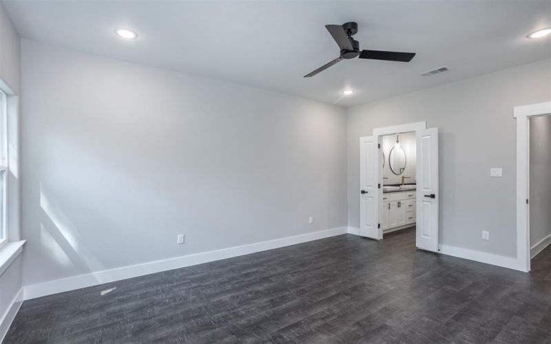 326 W Day Street, Denison, TX 75020, 3 Habitaciones Habitaciones , ,2 BañosBaños,Residential,En Venta,326 W Day Street,0,21046842