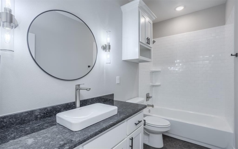 326 W Day Street, Denison, TX 75020, 3 Habitaciones Habitaciones , ,2 BañosBaños,Residential,En Venta,326 W Day Street,0,21046842