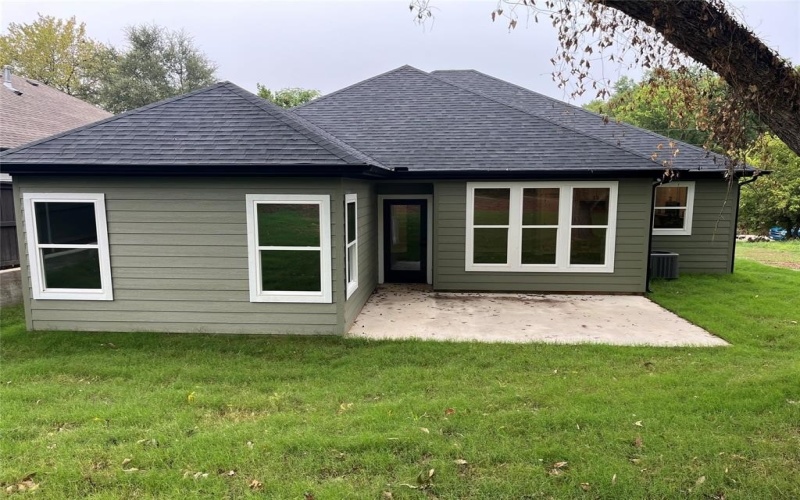 326 W Day Street, Denison, TX 75020, 3 Habitaciones Habitaciones , ,2 BañosBaños,Residential,En Venta,326 W Day Street,0,21046842