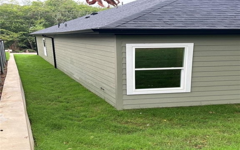 326 W Day Street, Denison, TX 75020, 3 Habitaciones Habitaciones , ,2 BañosBaños,Residential,En Venta,326 W Day Street,0,21046842