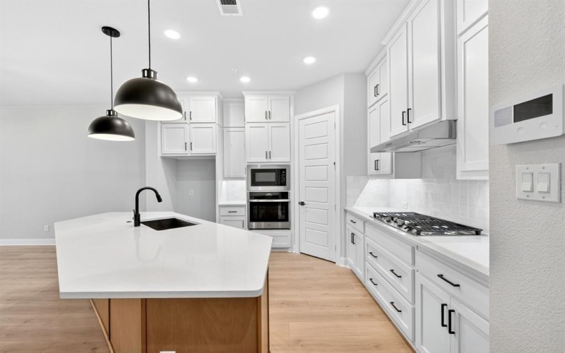 4843 Fuller Court #1203, Irving, TX 75038, 3 Habitaciones Habitaciones , ,2 BañosBaños,Residential,En Venta,4843 Fuller Court,0,21057785