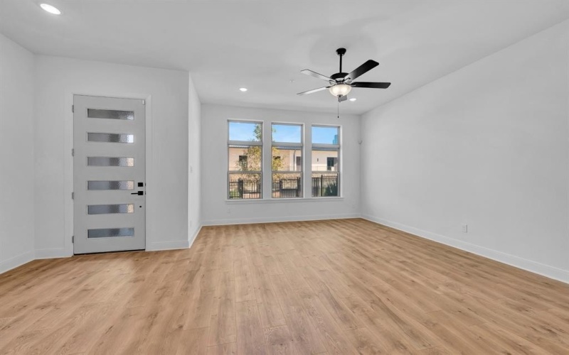 4843 Fuller Court #1204, Irving, TX 75038, 3 Bedrooms Bedrooms, ,2 BathroomsBathrooms,Residential,For Sale,4843 Fuller Court,0,21057823