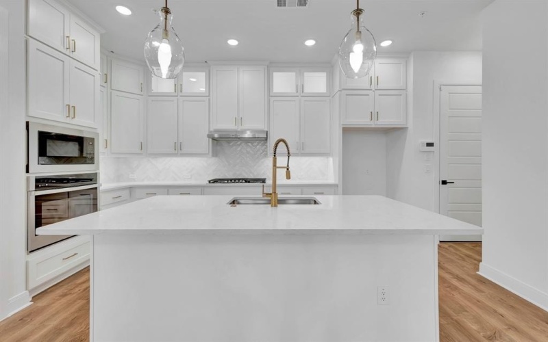 4843 Fuller Court #1204, Irving, TX 75038, 3 Bedrooms Bedrooms, ,2 BathroomsBathrooms,Residential,For Sale,4843 Fuller Court,0,21057823