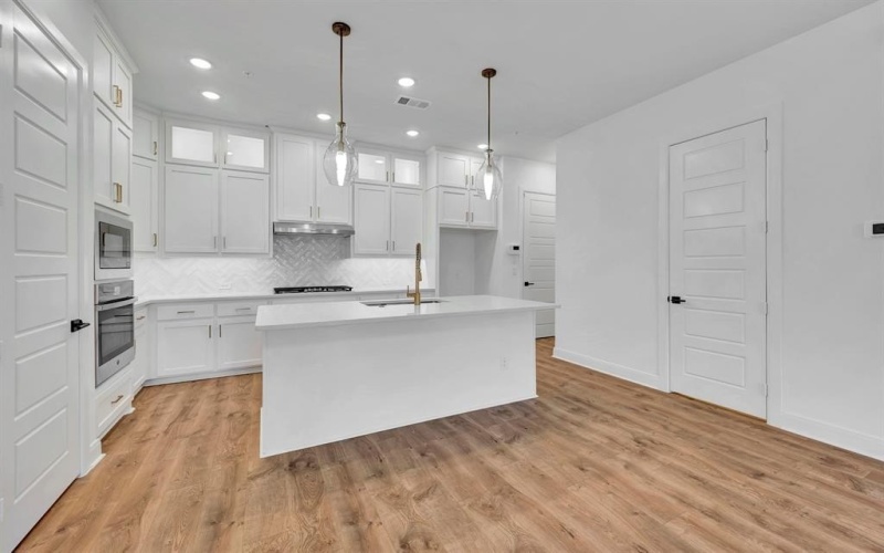 4843 Fuller Court #1204, Irving, TX 75038, 3 Bedrooms Bedrooms, ,2 BathroomsBathrooms,Residential,For Sale,4843 Fuller Court,0,21057823