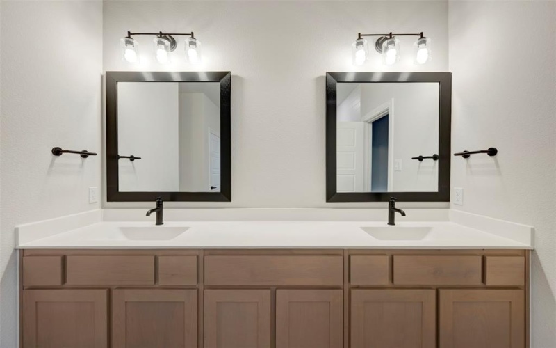 1121 Painted Lady Drive, Crowley, TX 76036, 3 Bedrooms Bedrooms, ,2 BathroomsBathrooms,Residential,For Sale,1121 Painted Lady Drive,0,21057926