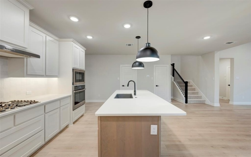 1121 Painted Lady Drive, Crowley, TX 76036, 3 Bedrooms Bedrooms, ,2 BathroomsBathrooms,Residential,For Sale,1121 Painted Lady Drive,0,21057926