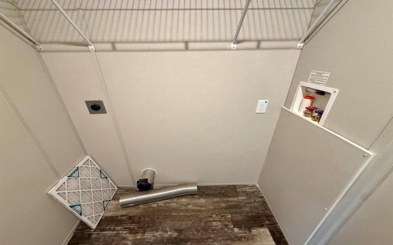 1605 Sheri Court, Pelican Bay, TX 76020, 3 Bedrooms Bedrooms, ,2 BathroomsBathrooms,Residential,For Sale,1605 Sheri Court,0,21057989