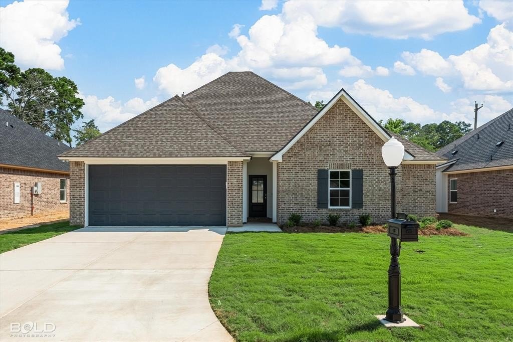 319 Mousse Ruelle, Shreveport, LA 71106, 4 Bedrooms Bedrooms, ,2 BathroomsBathrooms,Residential,For Sale,319 Mousse Ruelle,0,21058089